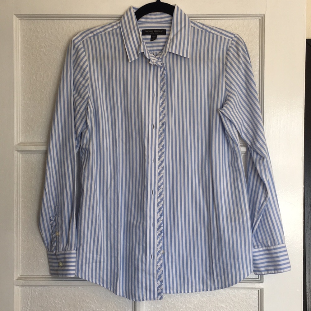 Banana Republic Dillon button up shirt ruffles